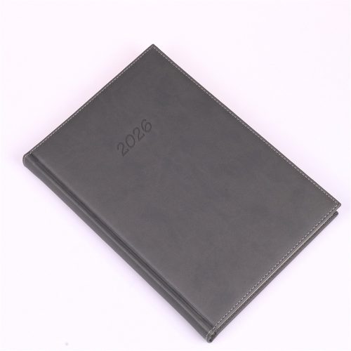 Határidőnapló Bolero B/5, napi krémszínű lapokkal szürke Realsystem 2026.